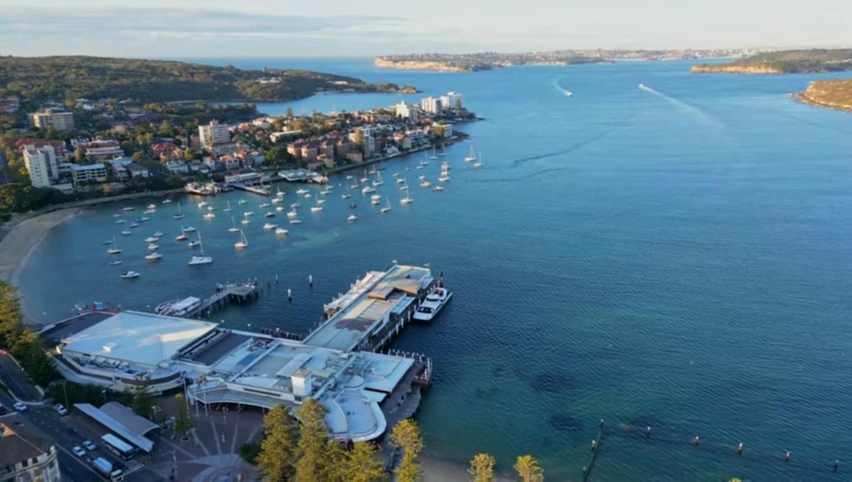 Manly Beachfront Stay Sídney Exterior foto